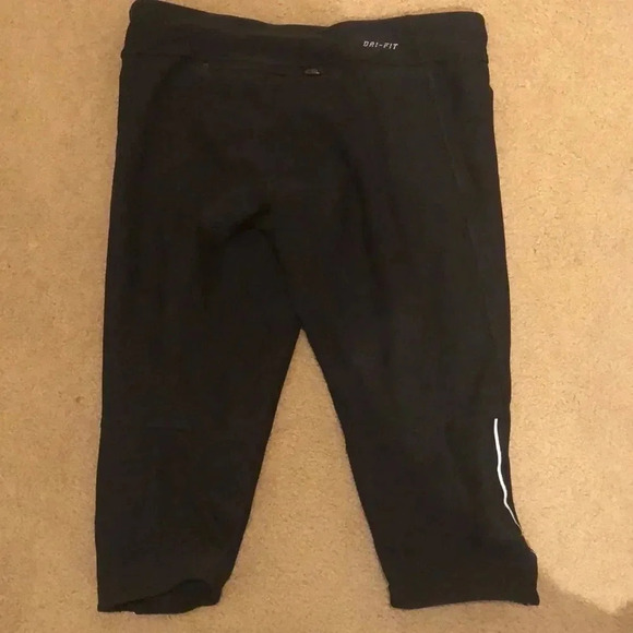 Nike black Dri Fit capris - Picture 2 of 7